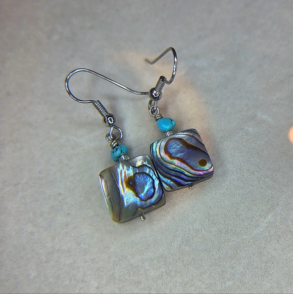 Handmade Jewelry - Iridescent Shell Howlite Bead Earrings